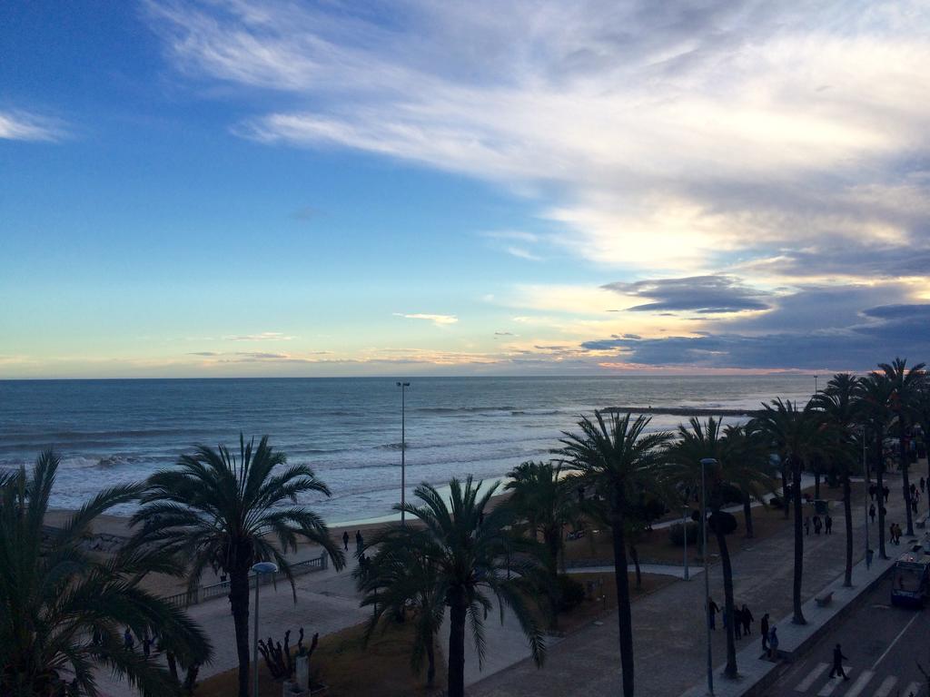 Apartaments Mare Nostrum Sitges Room photo